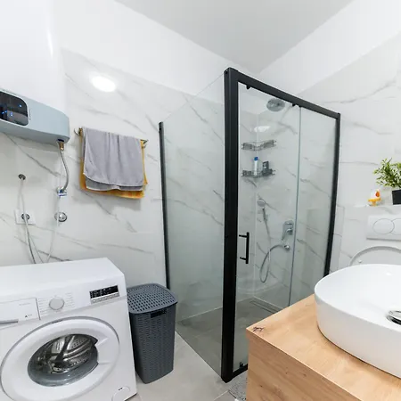 Cozy And Modern Luce Апартаменты *