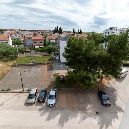 Cozy And Modern Luce *