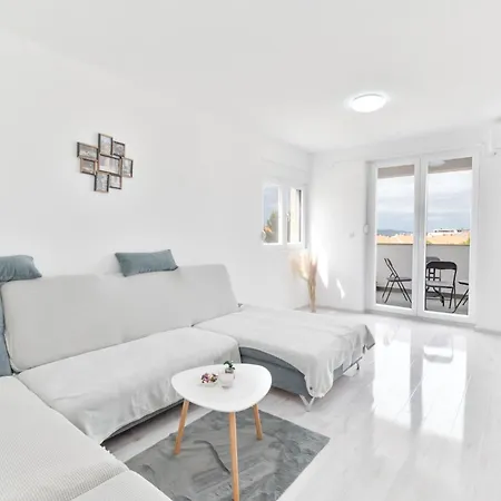 Cozy And Modern Luce Ζαντάρ