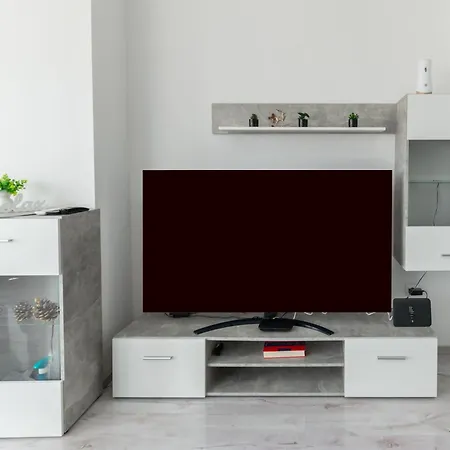 Cozy And Modern Luce Διαμέρισμα