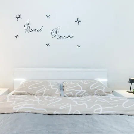 Cozy And Modern Luce * ザダル