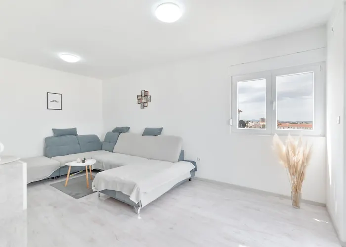 Διαμέρισμα Cozy And Modern Luce